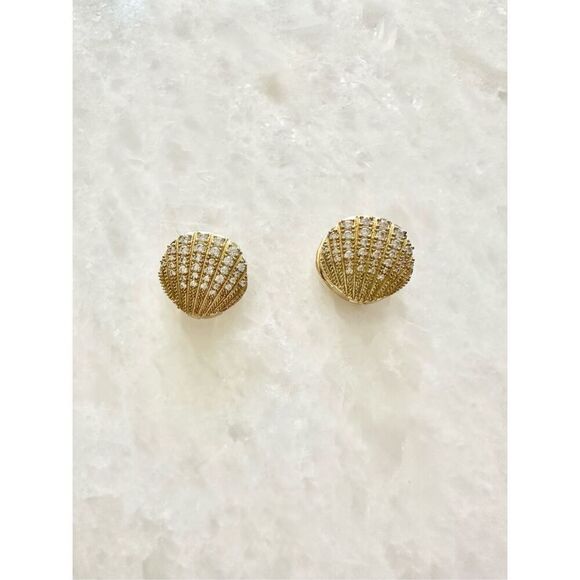 Cubic zirconia clamshell snap dangle earrings ￼ - Picture 1 of 2